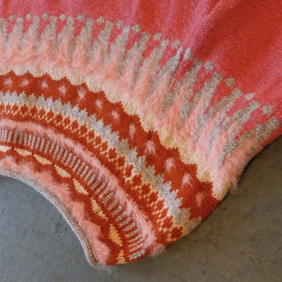 Beautiful Sundance Winter Sweater, small/medium - Picture 2 of 8